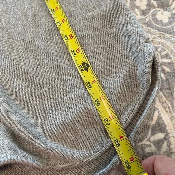 Michael Kors Grey Hi-Lo Sweater size large with zippered back - Picture 4 of 7